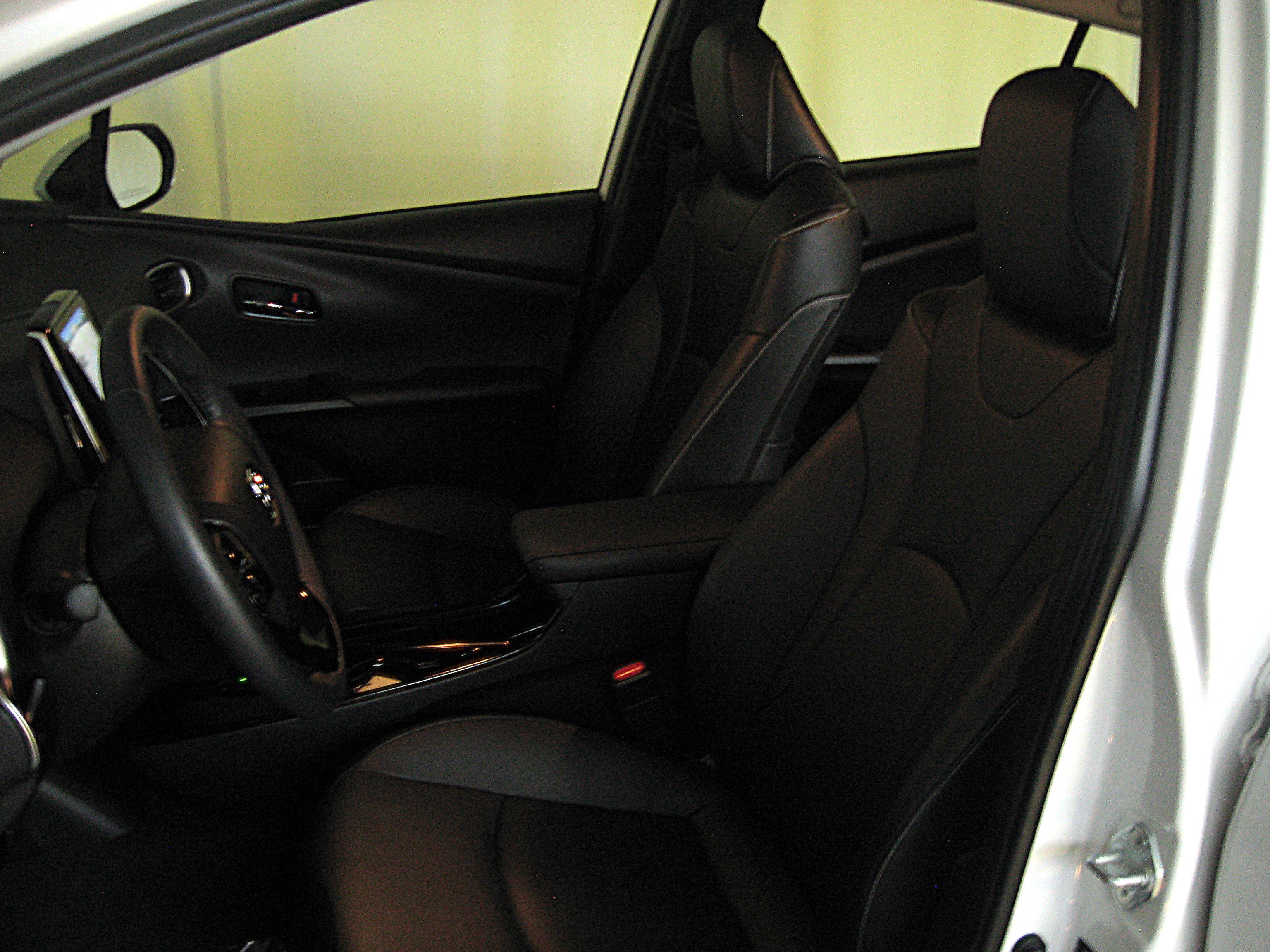 Certified 2021 Toyota Prius Prime XLE image 8