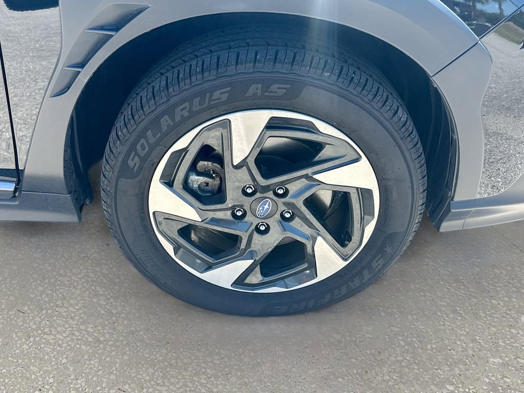 Used 2024 Subaru Crosstrek 2.5i Limited w/ Crosstrek Mirror Package AWD/4WD image 29