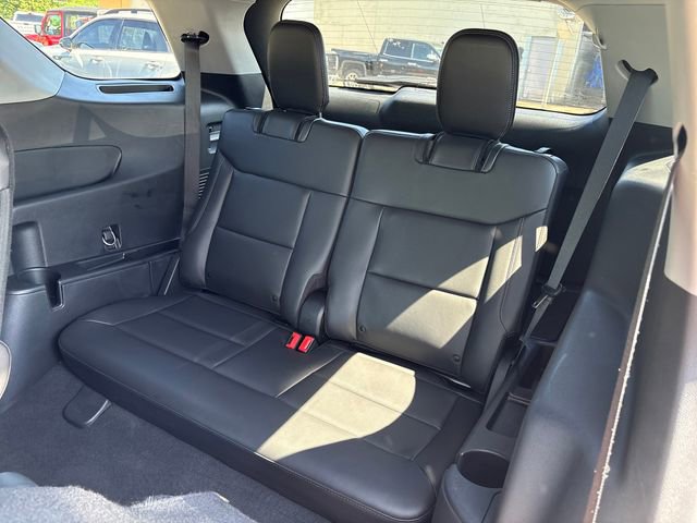 Used 2023 Ford Explorer XLT w/ Equipment Group 202A AWD/4WD image 21