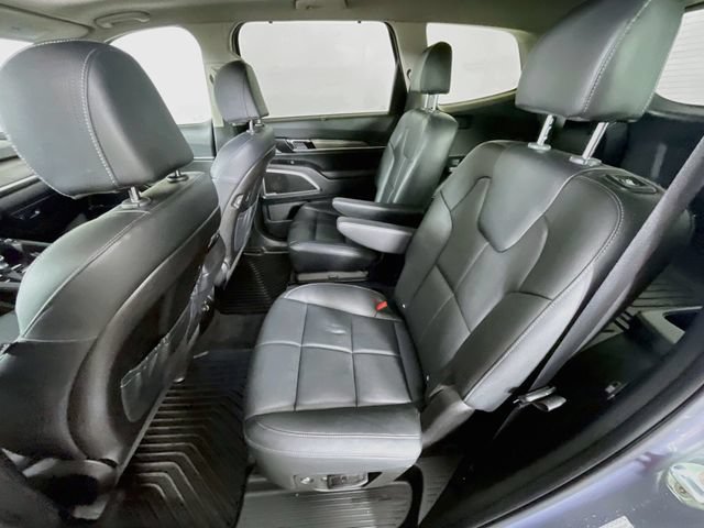 Used 2022 Kia Telluride EX w/ EX Premium Package FWD image 27