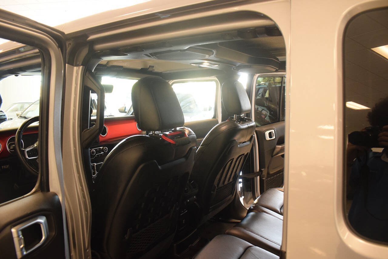 Used 2020 Jeep Wrangler Unlimited Rubicon AWD/4WD image 34