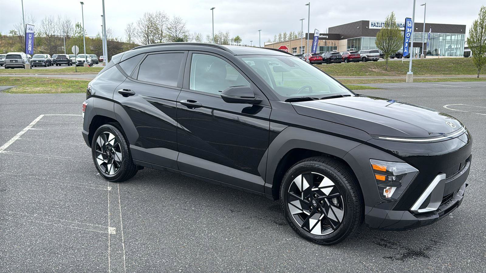 Certified 2024 Hyundai Kona SEL FWD image 2