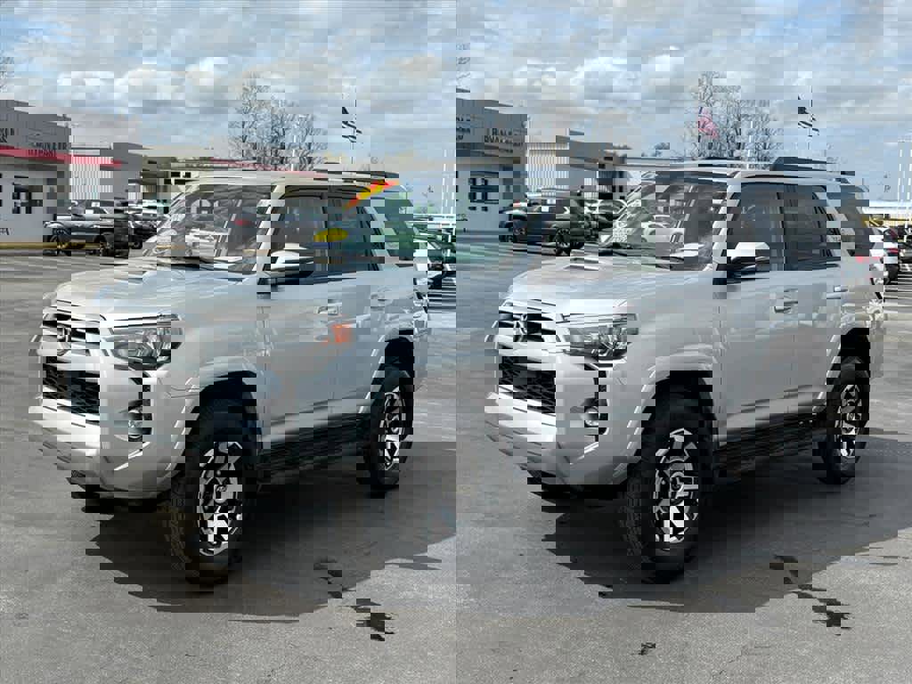 Used 2024 Toyota 4Runner TRD Off-Road Premium image 26