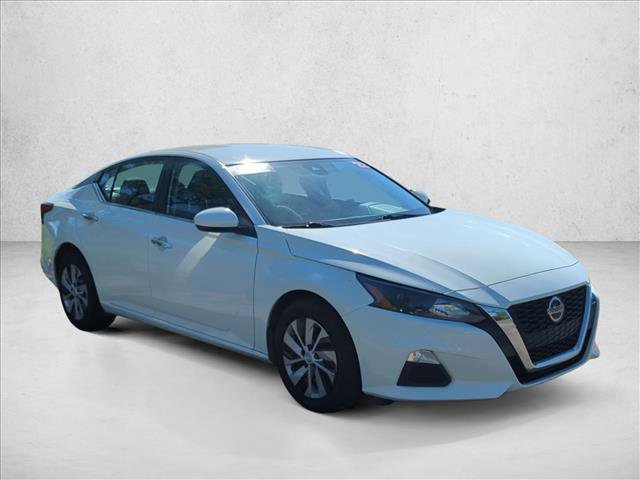Used 2022 Nissan Altima 2.5 S FWD image 2