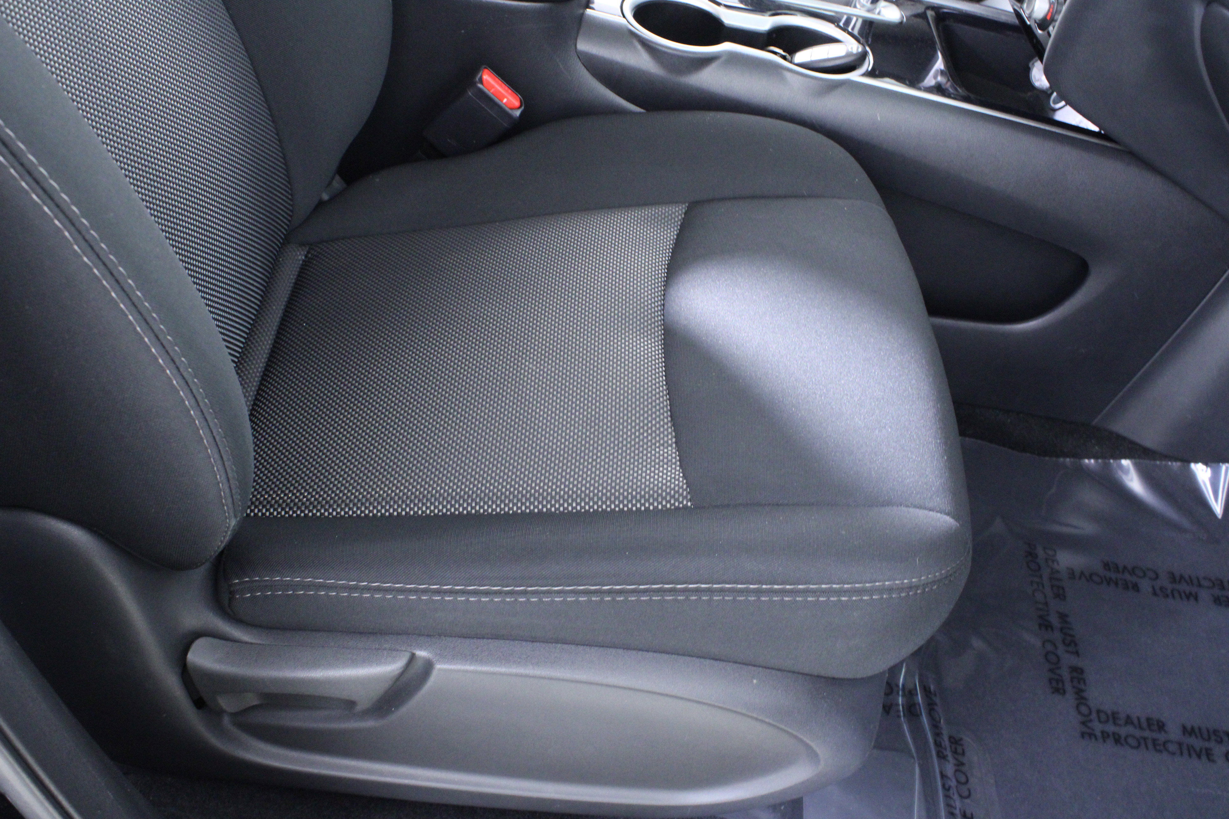 Used 2020 Nissan Pathfinder S image 17