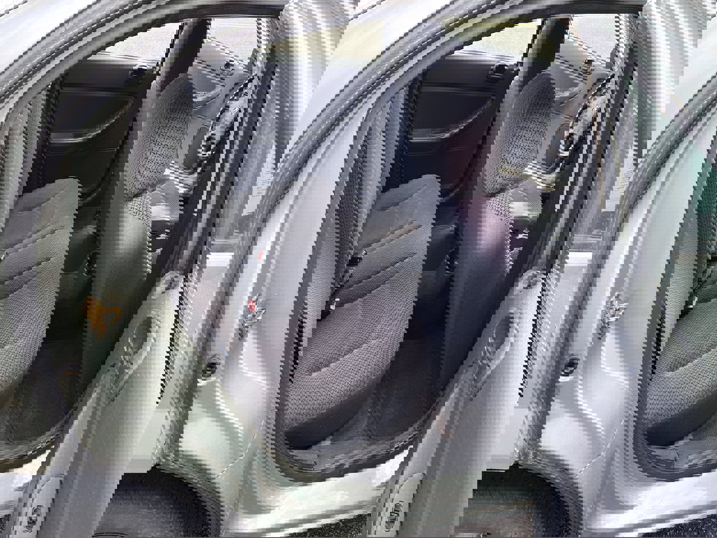 Used 2005 Dodge Stratus SXT image 4