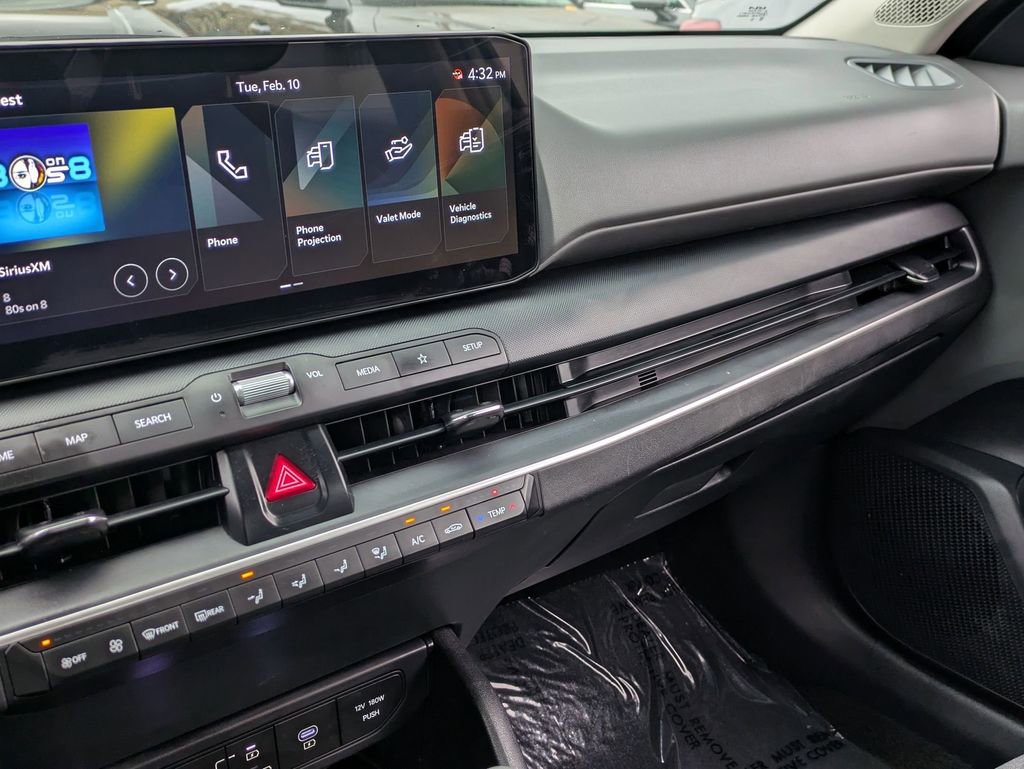 Used 2025 Kia K4 LXS image 15