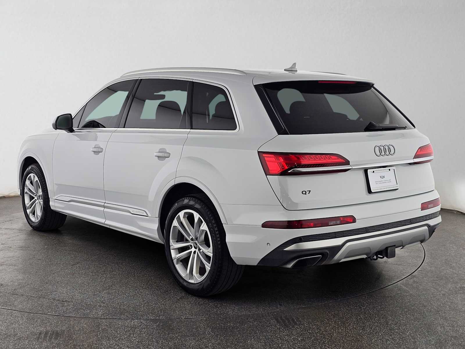 Used 2025 Audi Q7 2.0T Premium Plus w/ Premium Plus Package AWD/4WD image 5