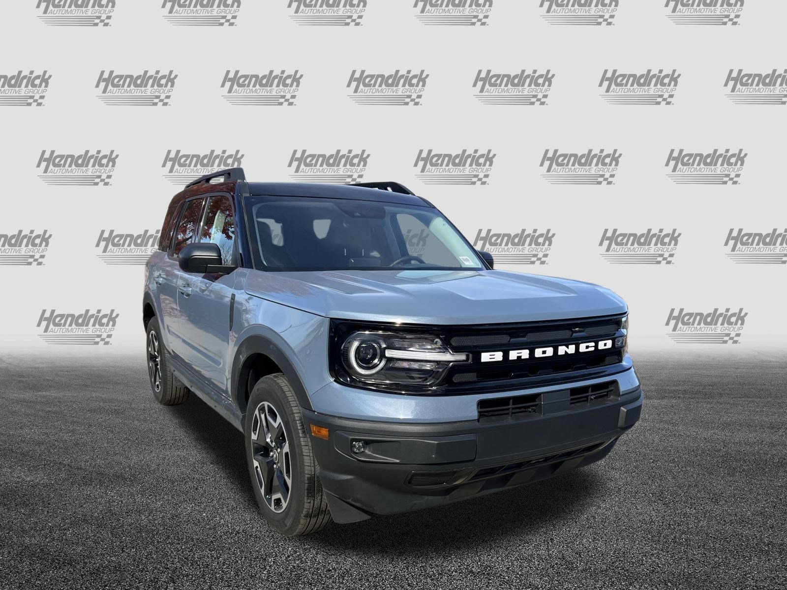 Used 2024 Ford Bronco Sport Outer Banks w/ Tech Package image 2