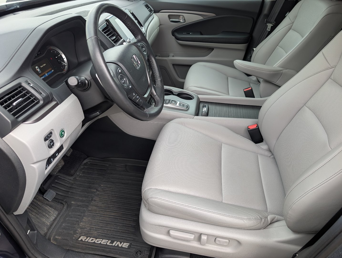 Used 2023 Honda Ridgeline RTL-E image 10