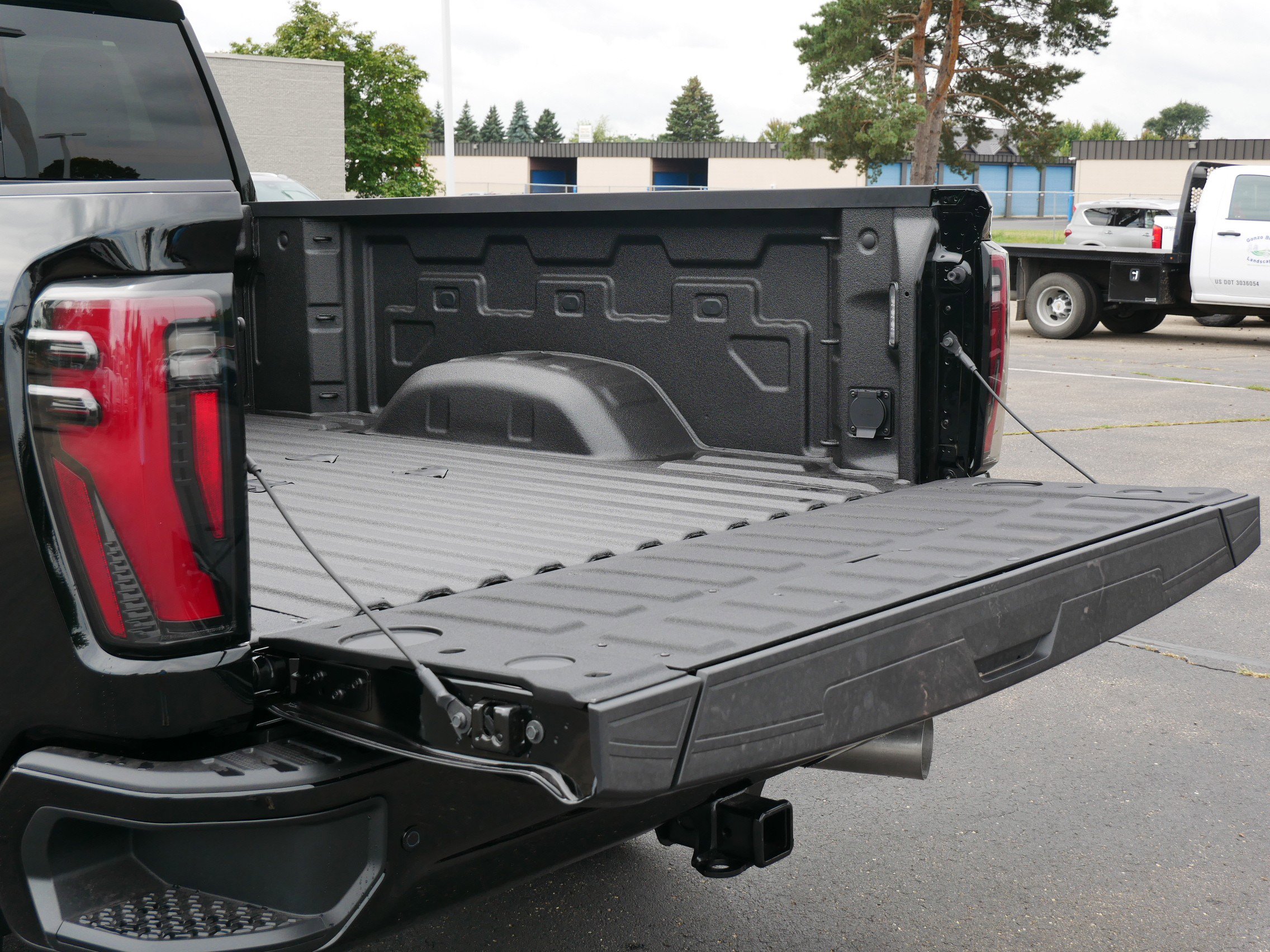 New 2026 GMC Sierra 3500 AT4 w/ Technology Package image 5