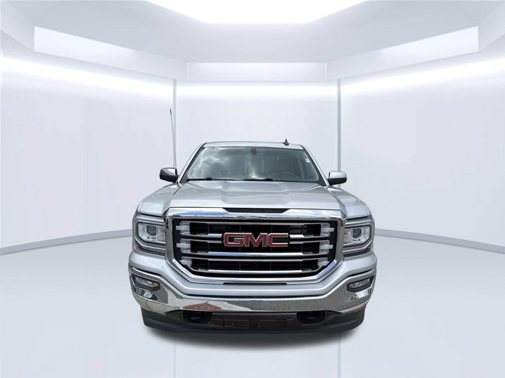Used 2018 GMC Sierra 1500 SLT w/ SLT Premium Package AWD/4WD image 2