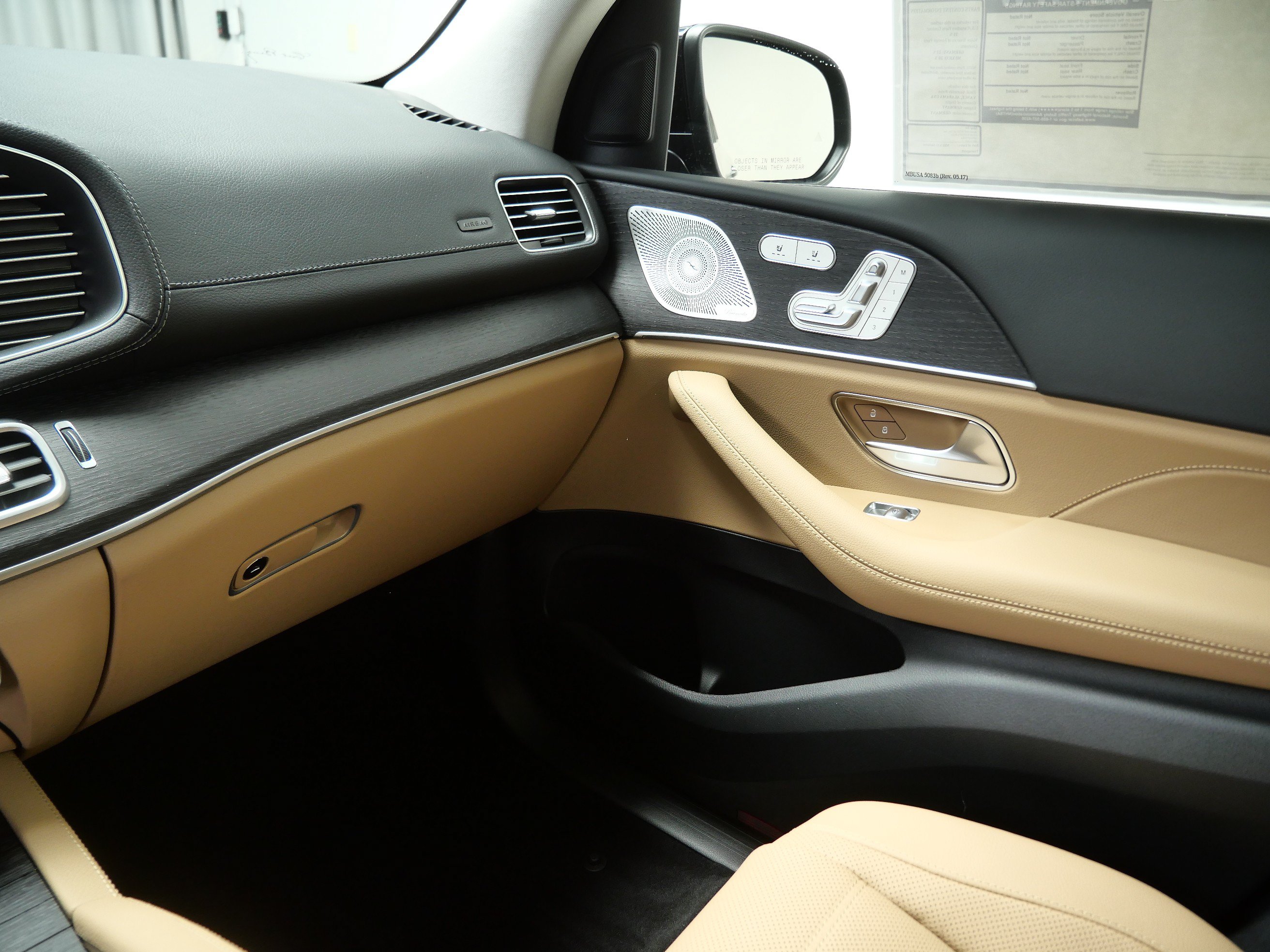 New 2026 Mercedes-Benz GLS 450 4MATIC image 11