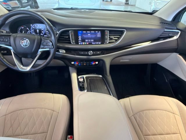 Used 2022 Buick Enclave Avenir w/ Avenir Technology Package FWD image 18