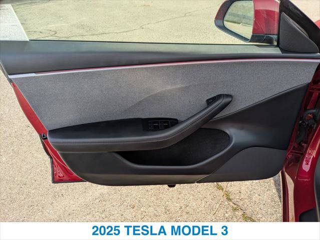 Used 2025 Tesla Model 3 Long Range image 12