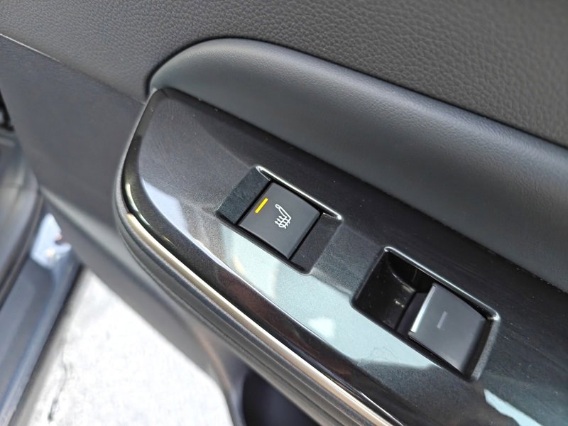 Used 2025 Toyota Crown Signia image 25