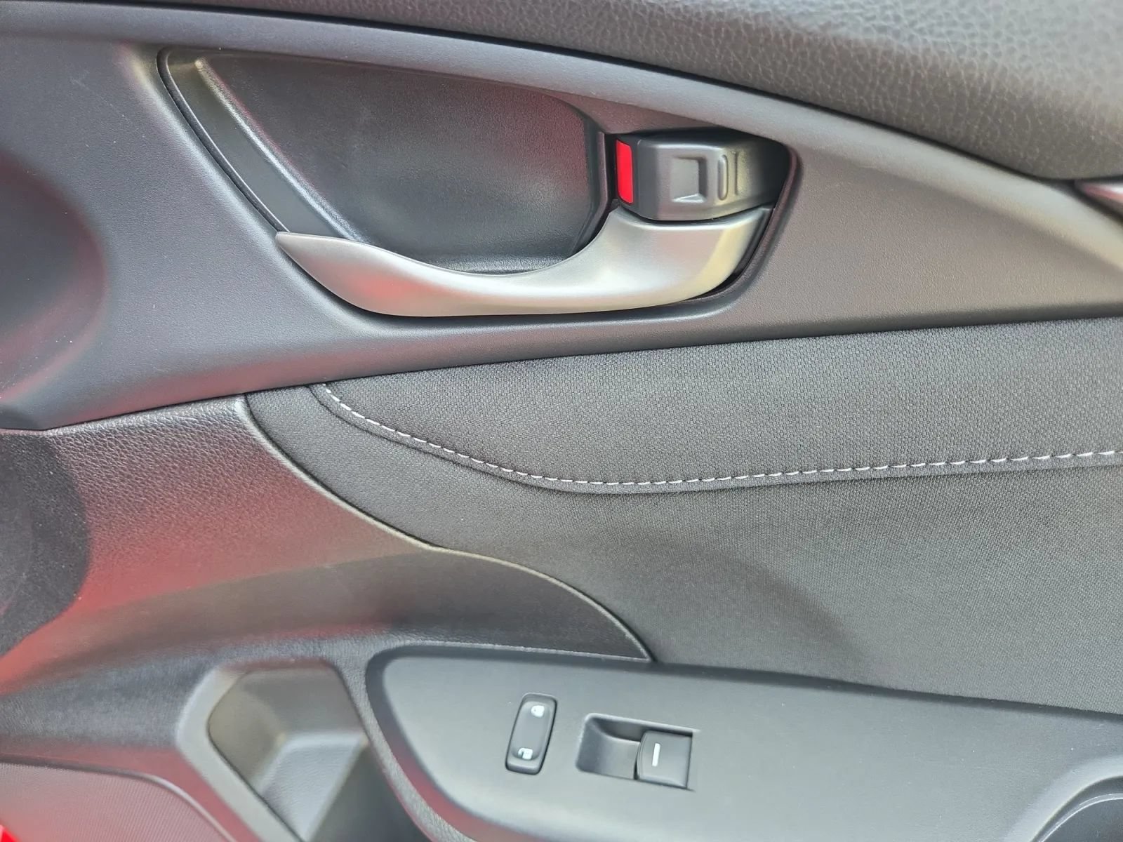 Used 2020 Honda Civic EX image 32
