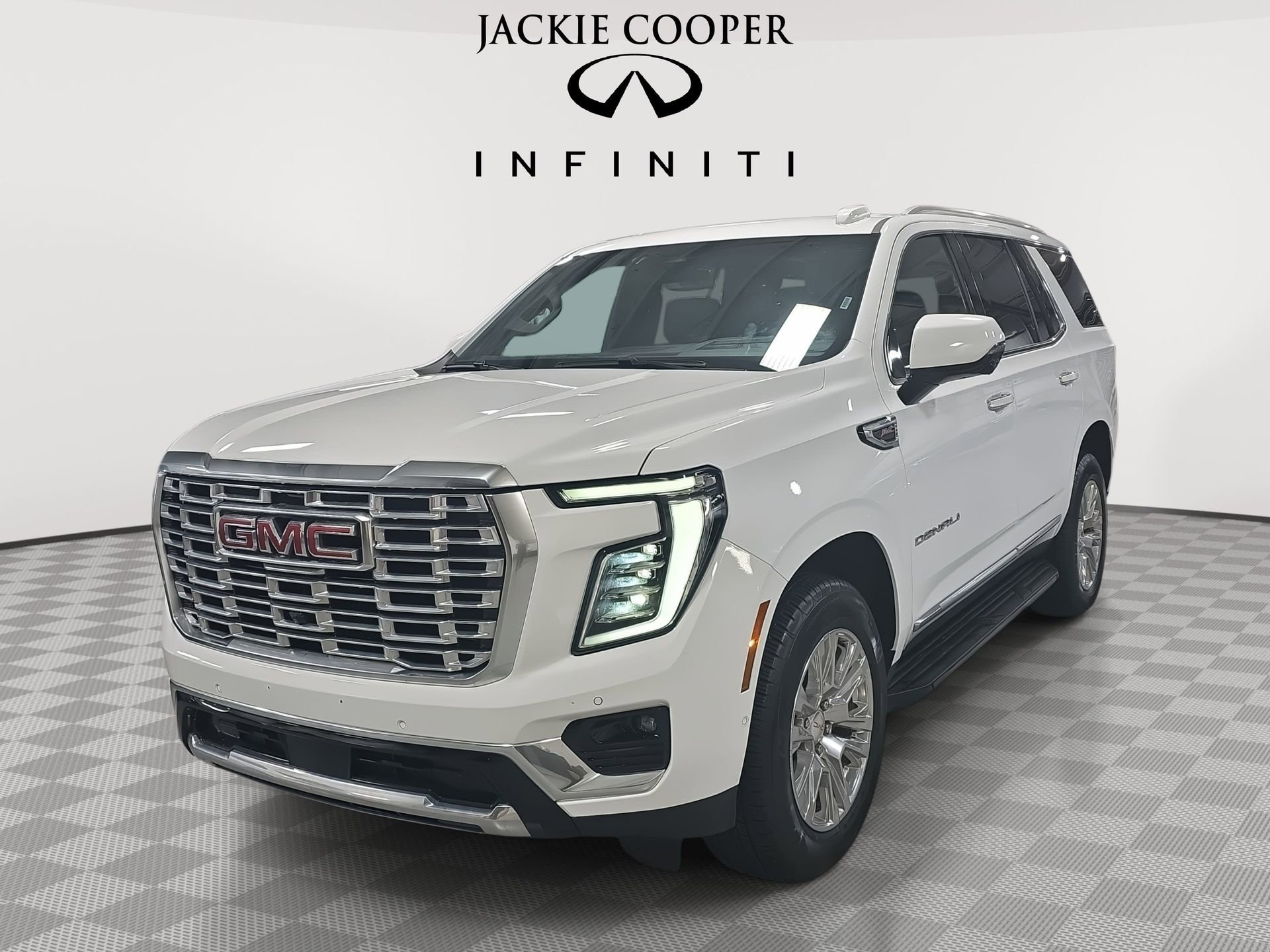 Used 2025 GMC Yukon Denali image 1