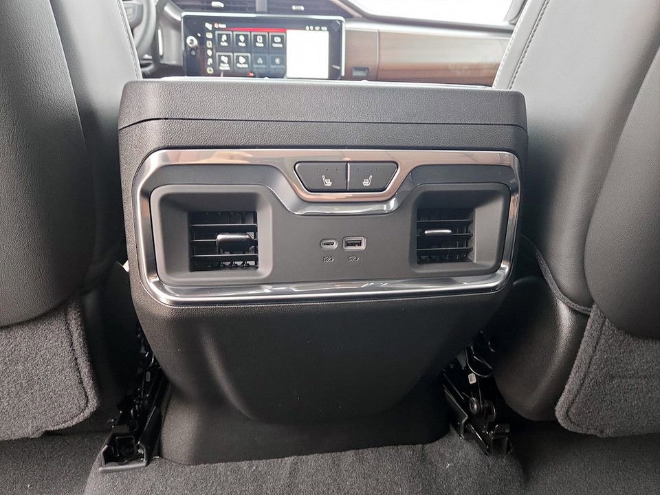 New 2026 GMC Sierra 2500 Denali Ultimate image 28