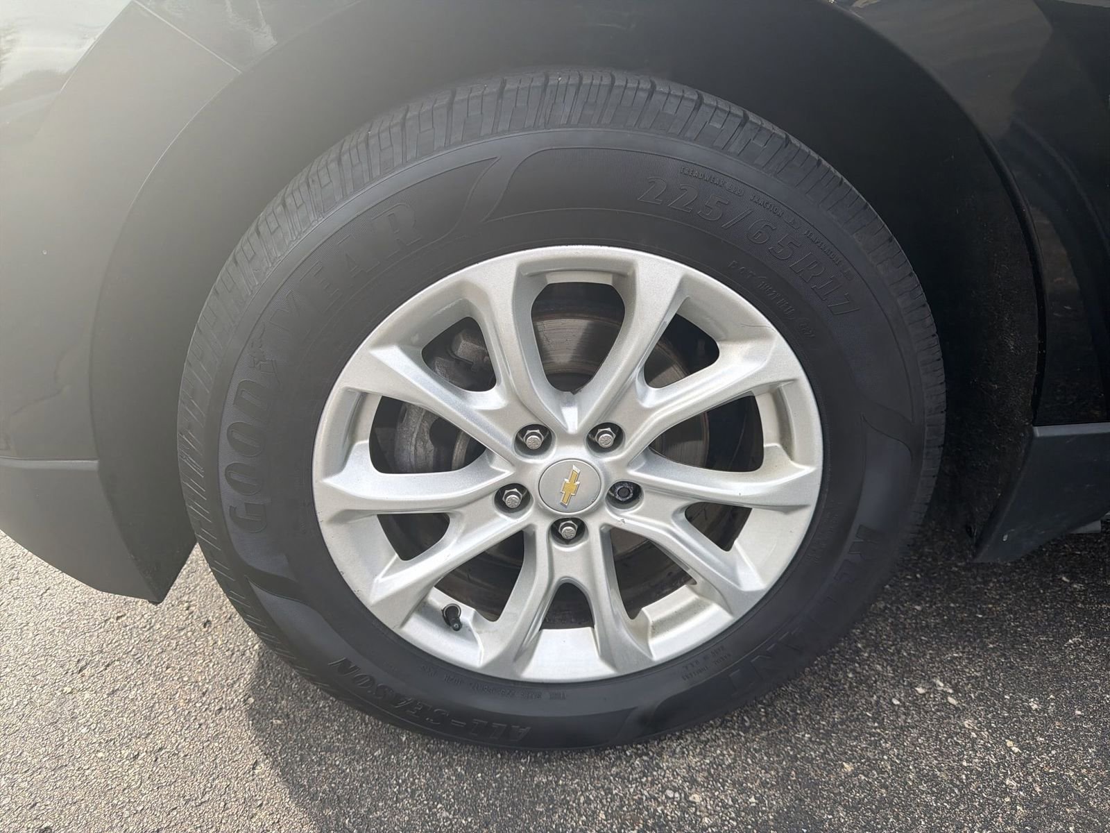 Used 2018 Chevrolet Equinox LS image 29