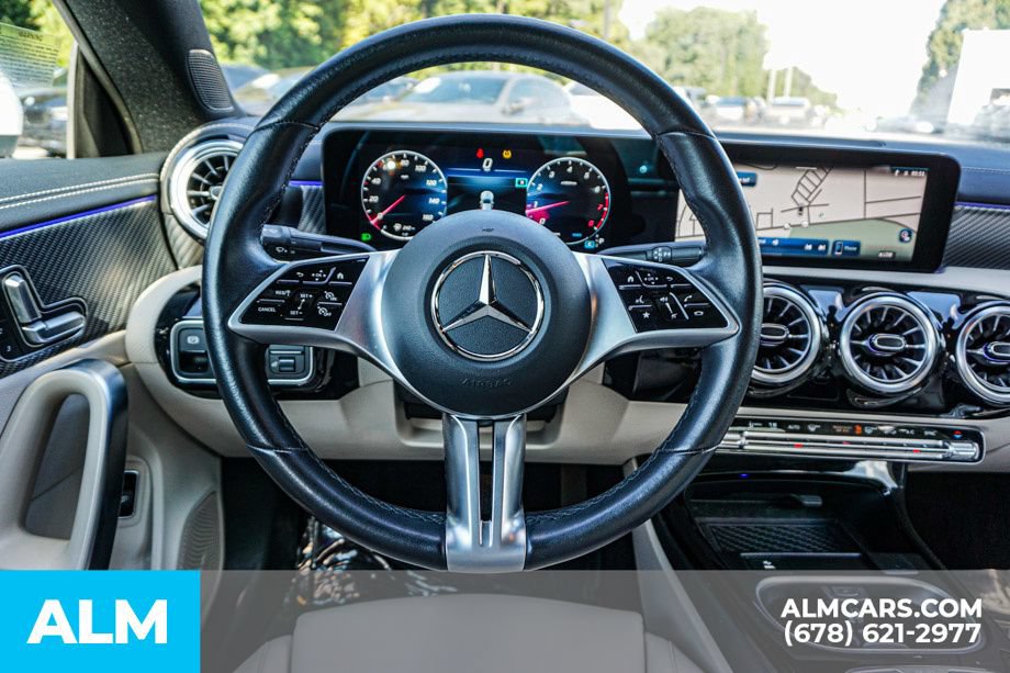 Used 2025 Mercedes-Benz CLA 250 w/ Exclusive Package image 27