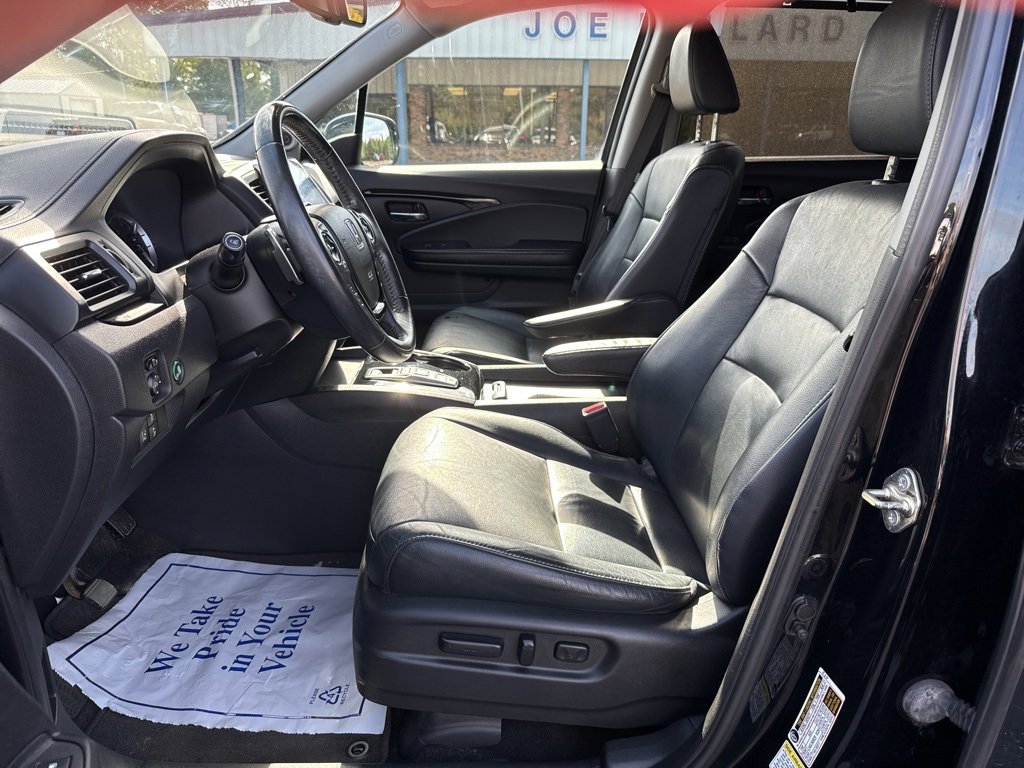 Used 2016 Honda Pilot Touring image 4