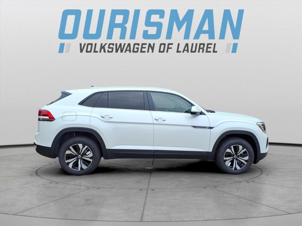 New 2026 Volkswagen Atlas Cross Sport SE image 2