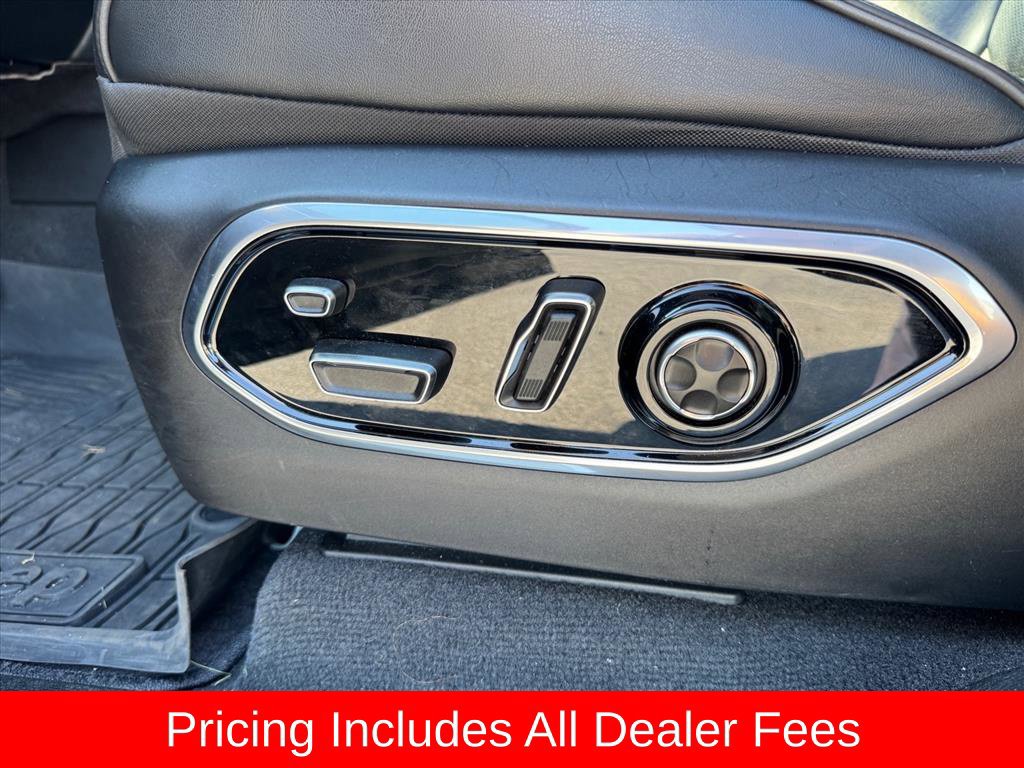 Used 2022 Jeep Grand Cherokee L Overland w/ Luxury Tech Group IV RWD image 19