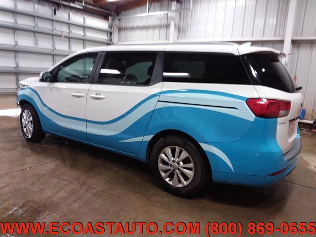 Used 2015 Kia Sedona LX FWD image 5