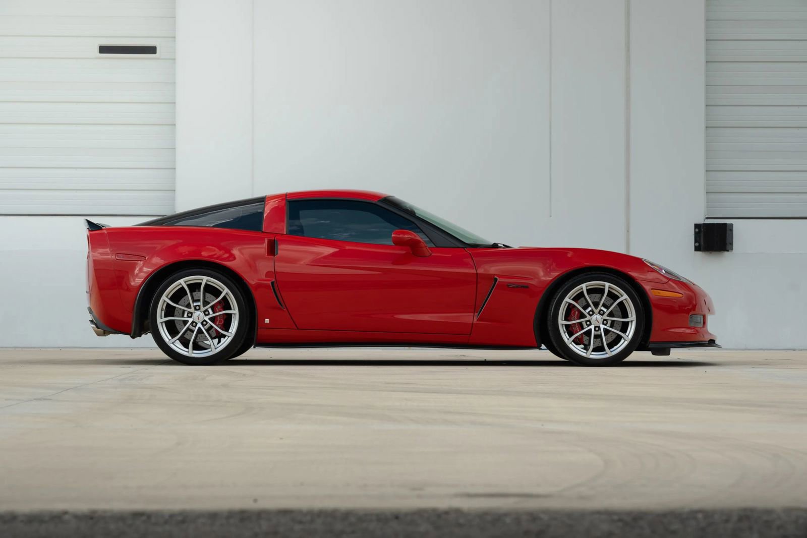 Used 2008 Chevrolet Corvette Z06 w/ Preferred Equipment Group RWD image 8