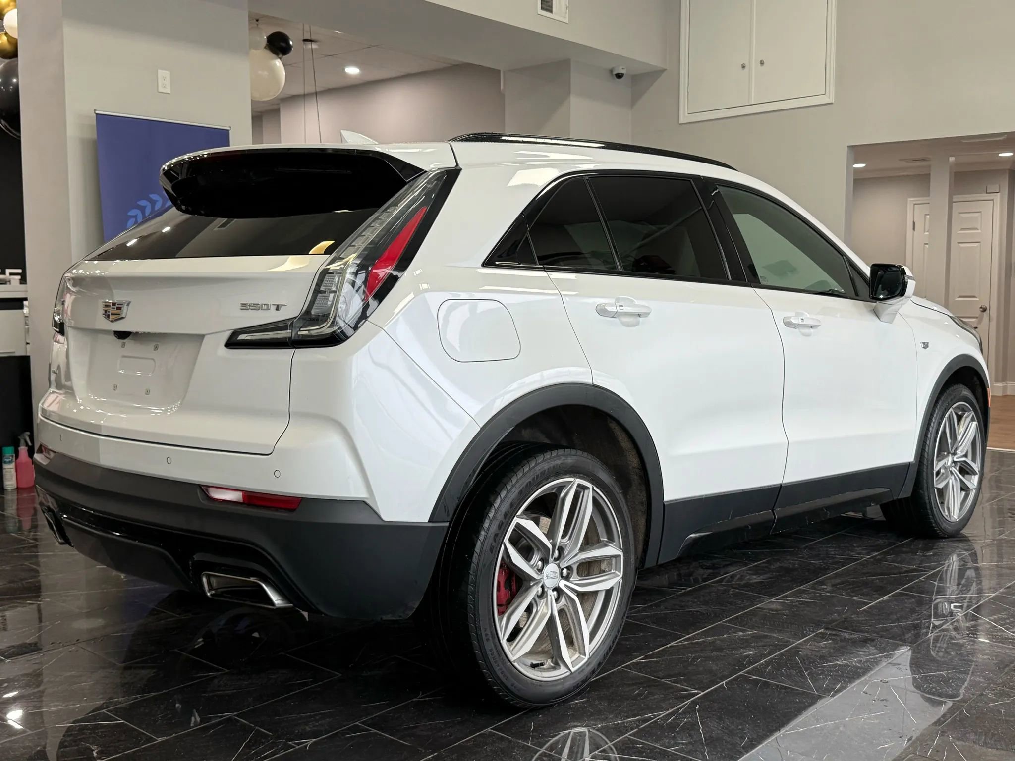 Used 2021 Cadillac XT4 Sport image 6
