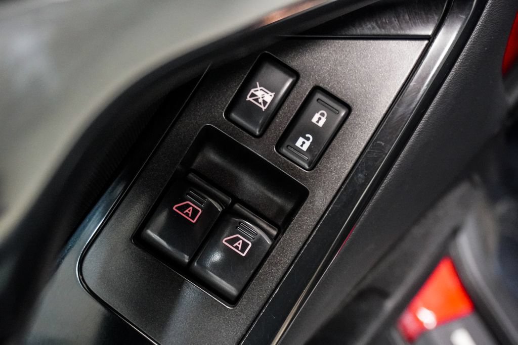Used 2017 Nissan GT-R Premium AWD/4WD image 27