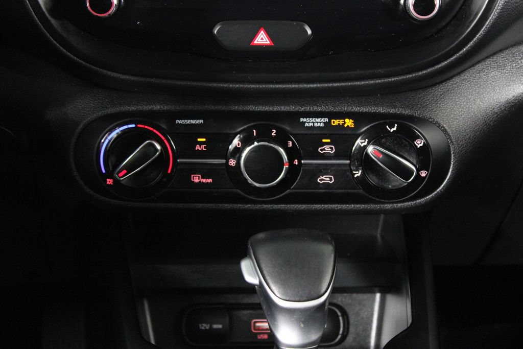 Used 2020 Kia Soul X-Line FWD image 21