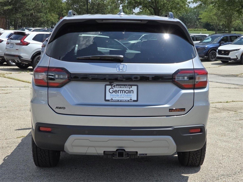 New 2025 Honda Pilot TrailSport image 18
