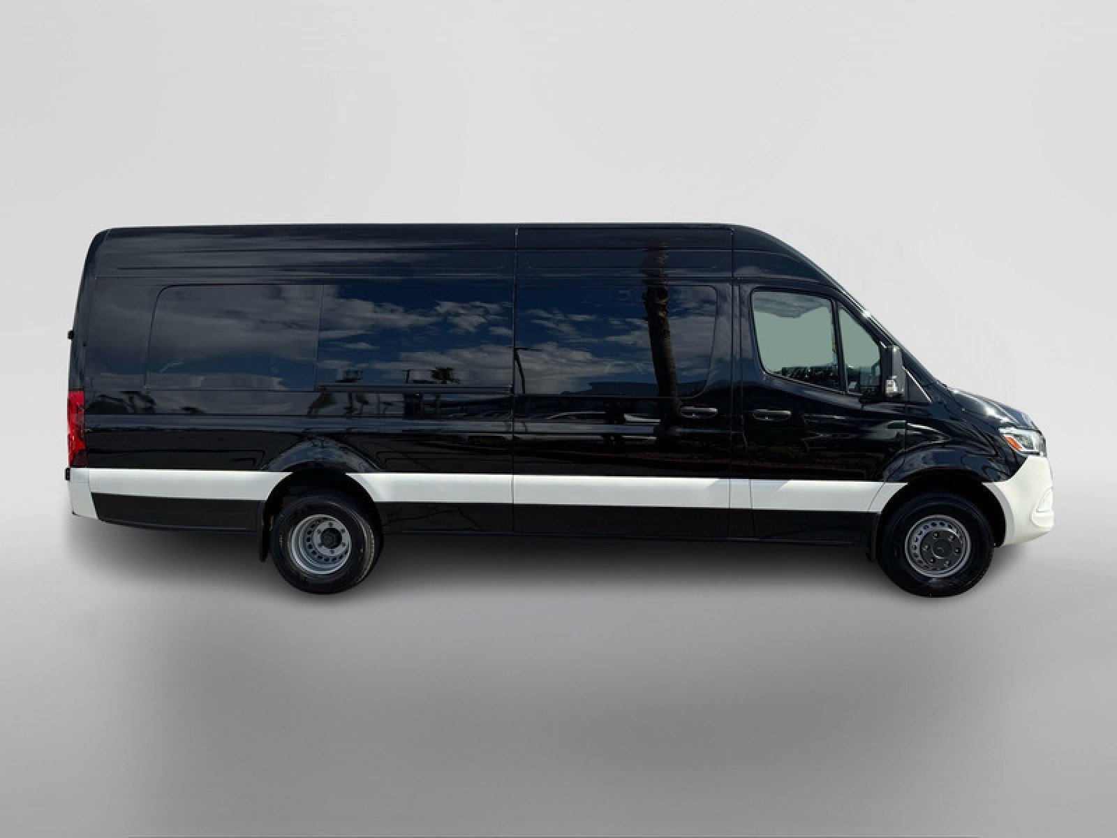 New 2025 Mercedes-Benz Sprinter 3500 image 6
