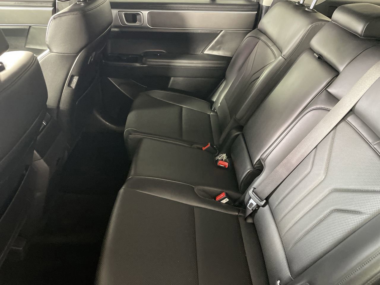 Used 2025 Hyundai Santa Fe SEL image 23