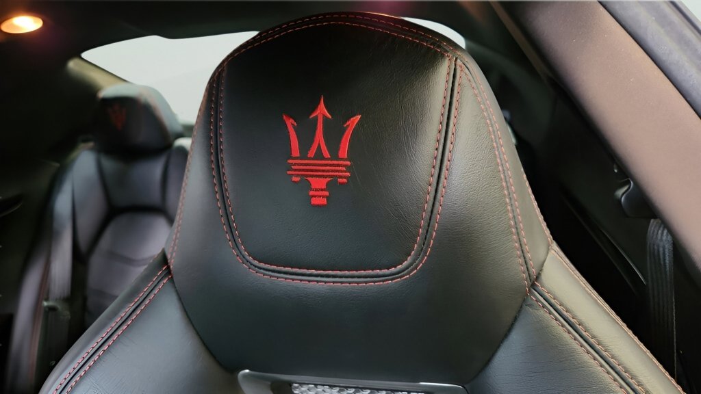 Used 2018 Maserati GranTurismo Sport image 23