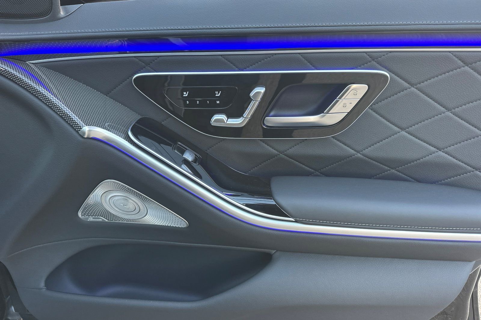 New 2025 Mercedes-Benz S 580 4MATIC Sedan image 32