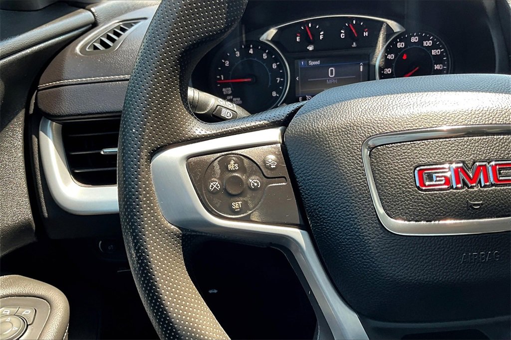 Used 2023 GMC Terrain SLE image 11