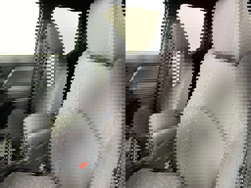 New 2026 Toyota Tacoma SR image 9