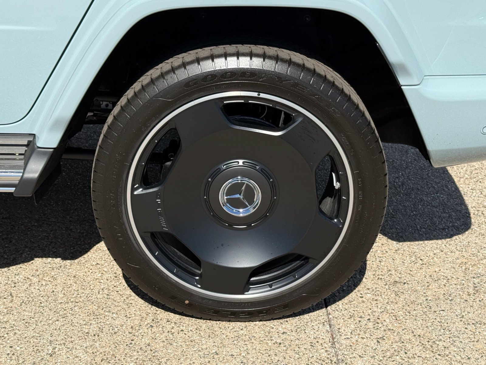New 2027 Mercedes-Benz G 63 AMG 4MATIC image 13