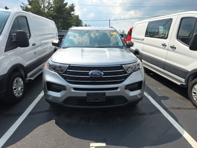 Certified 2022 Ford Explorer XLT image 4