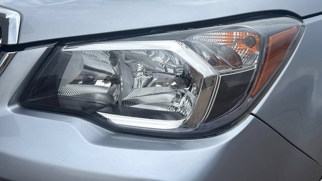 Used 2015 Subaru Forester 2.0XT Premium w/ Popular Package #2 AWD/4WD image 17