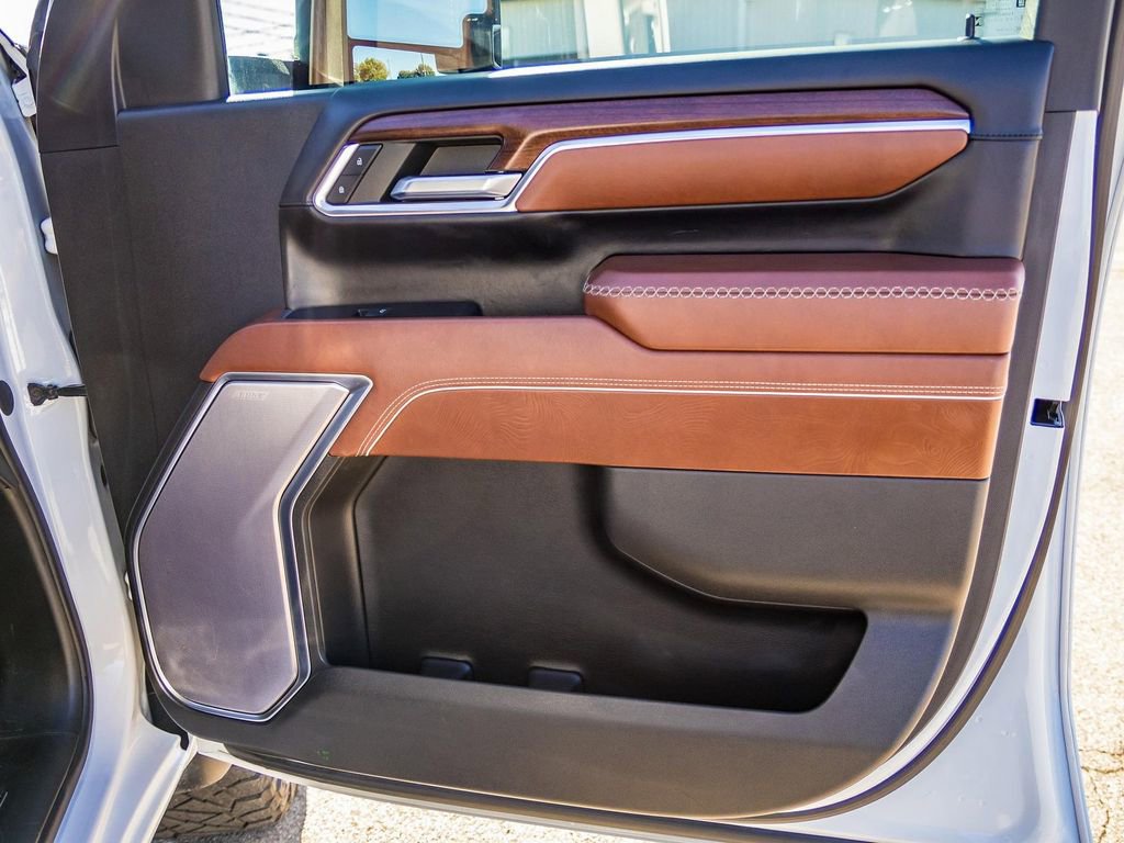 Used 2024 GMC Sierra 2500 Denali Ultimate image 21