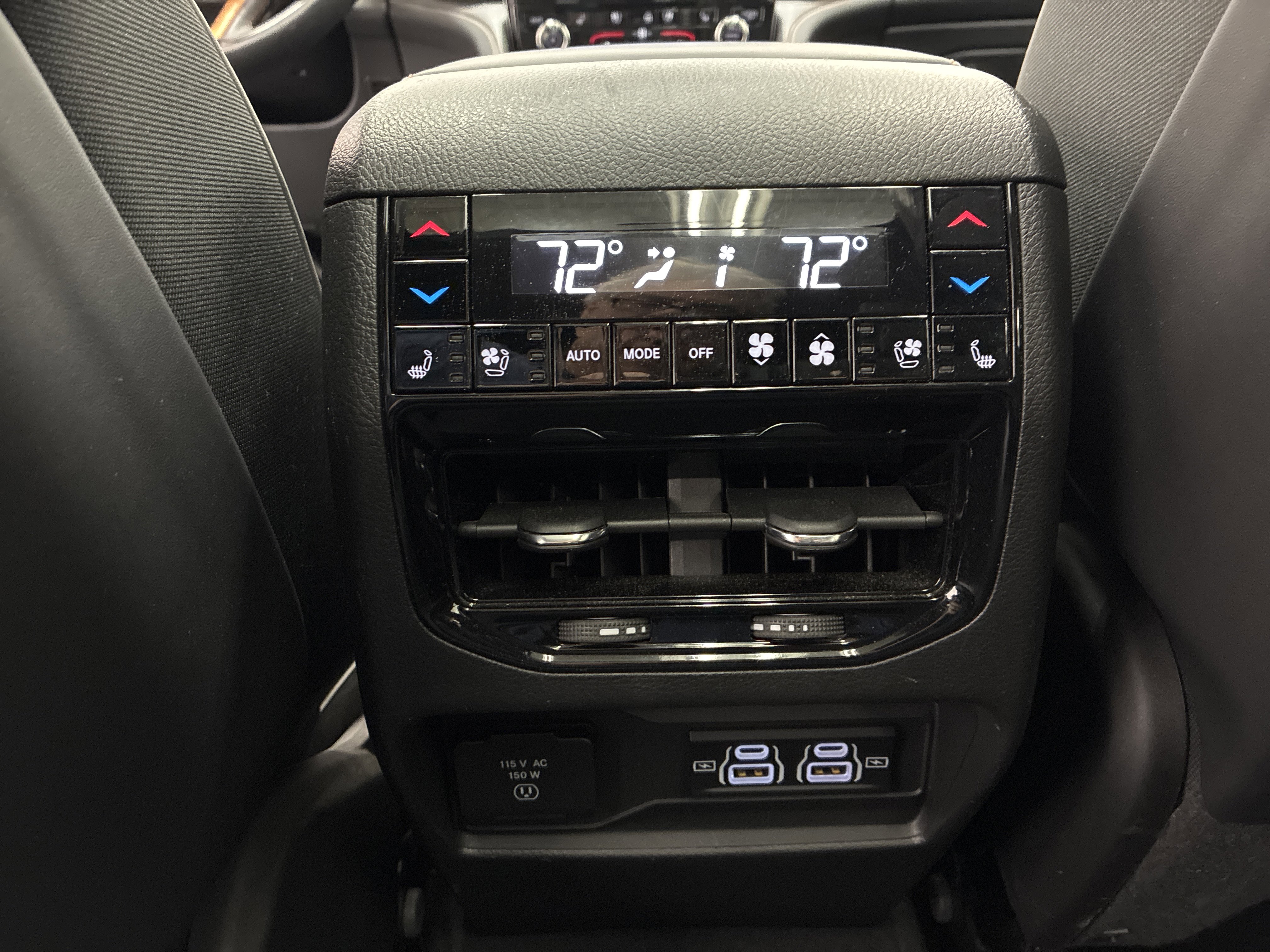 Certified 2024 Jeep Grand Cherokee Summit AWD/4WD image 13
