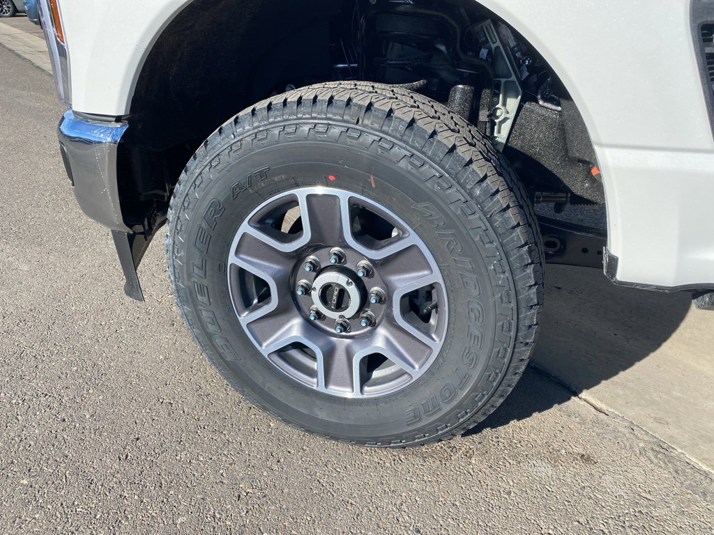 New 2026 Ford F350 Lariat w/ Lariat Ultimate Package image 2