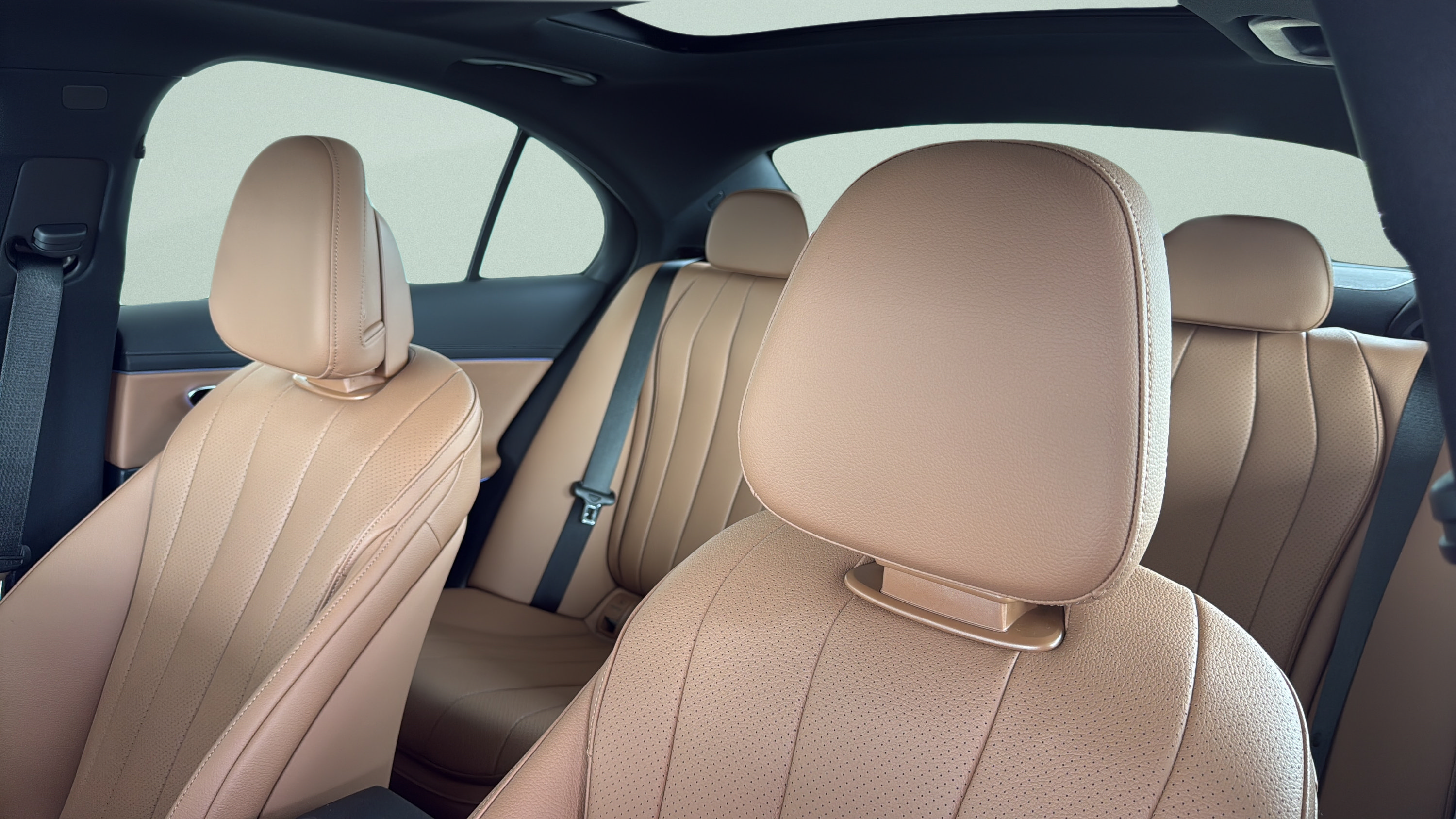 New 2027 Mercedes-Benz E 350 Sedan image 17