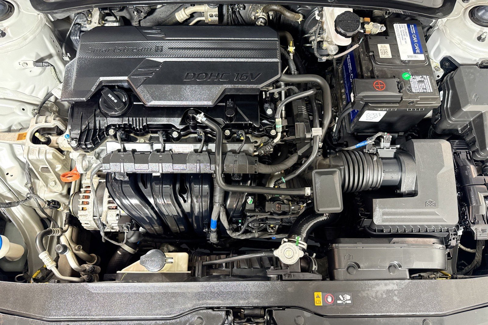 Used 2021 Hyundai Elantra Limited image 29