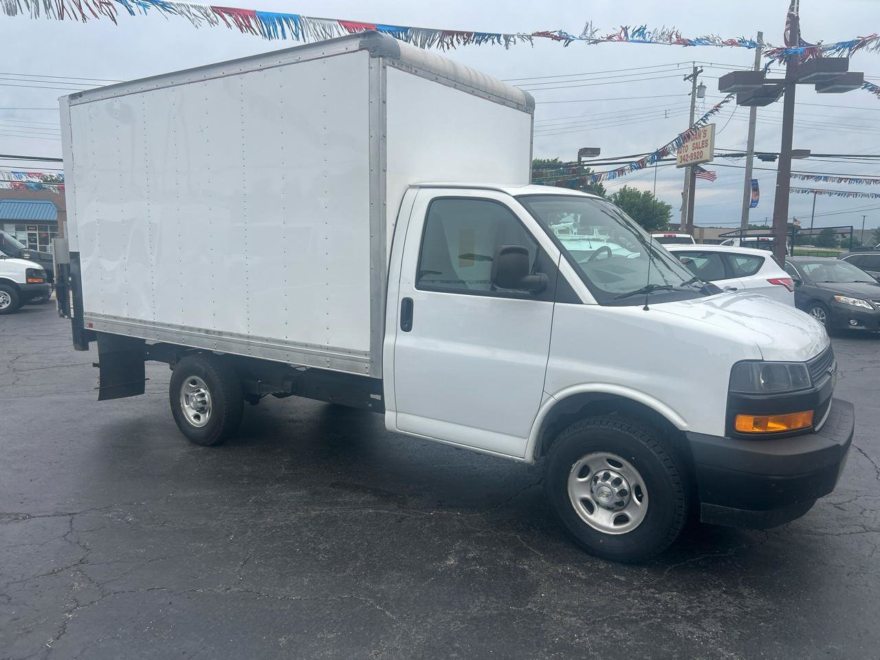Used 2021 Chevrolet Express 3500 RWD image 5