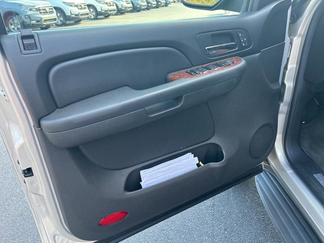 Used 2009 Chevrolet Tahoe LTZ image 13